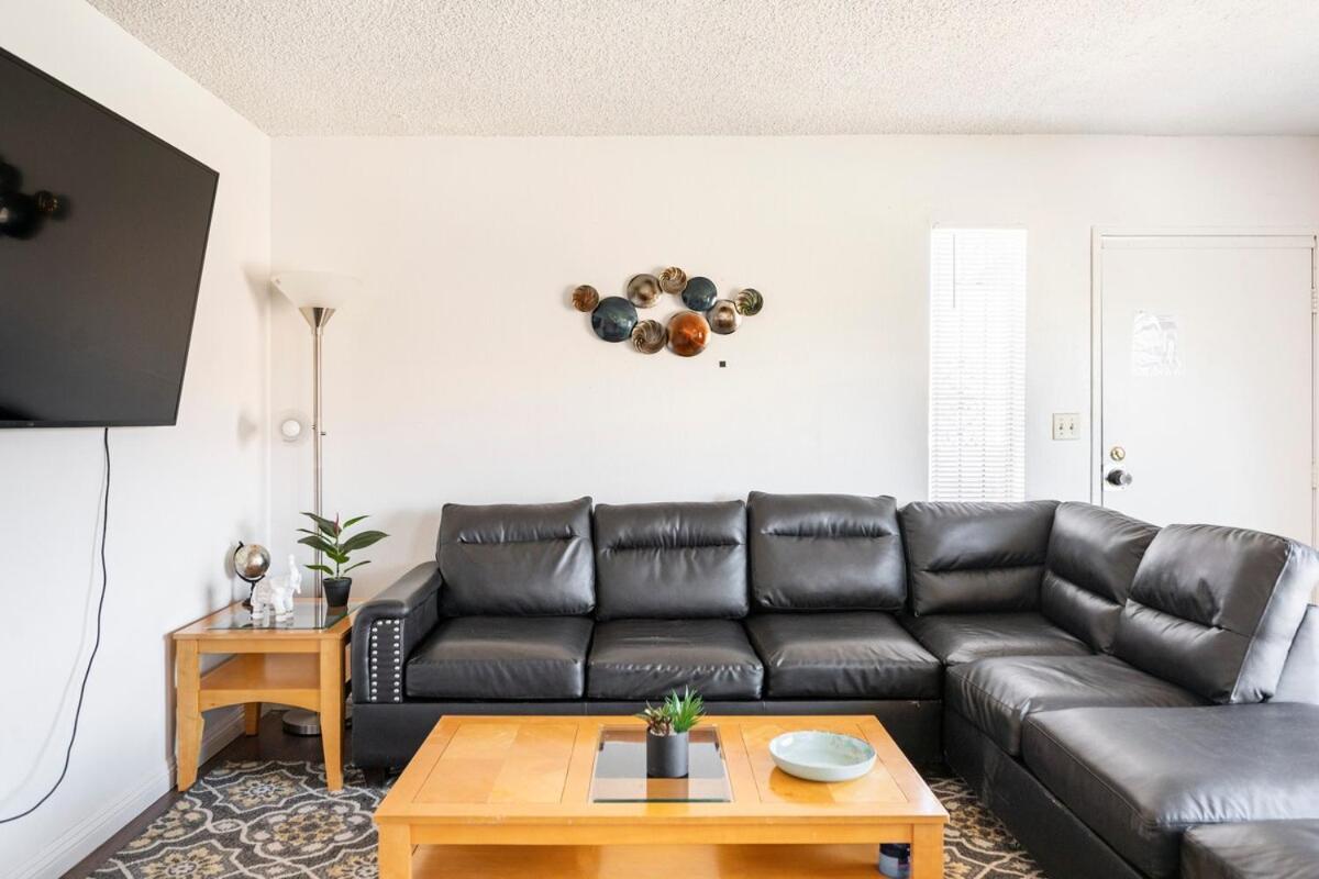Mgm Airport Strip 2 Miles Apartment Las Vegas